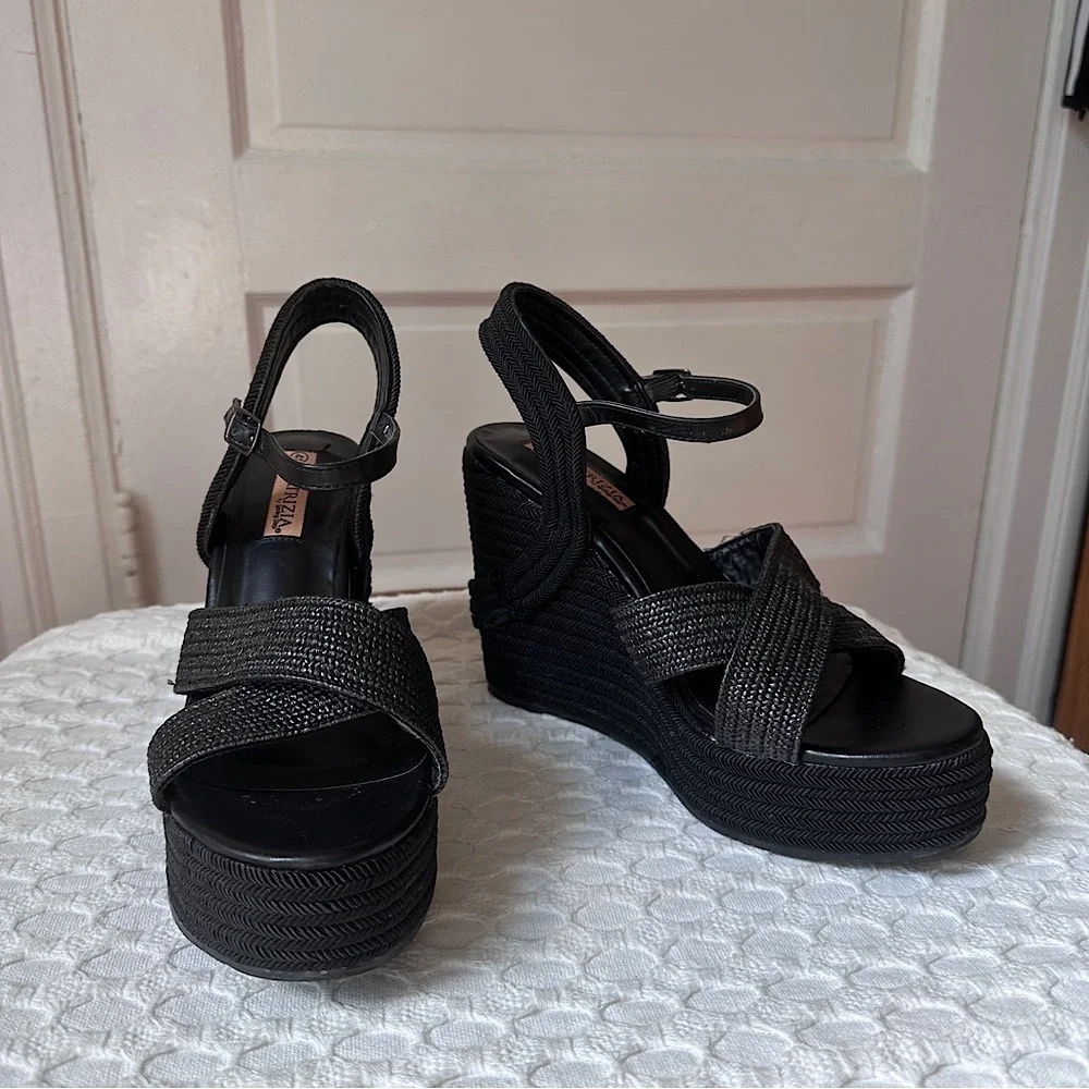 Woven Platform Wedge Sandals - Black